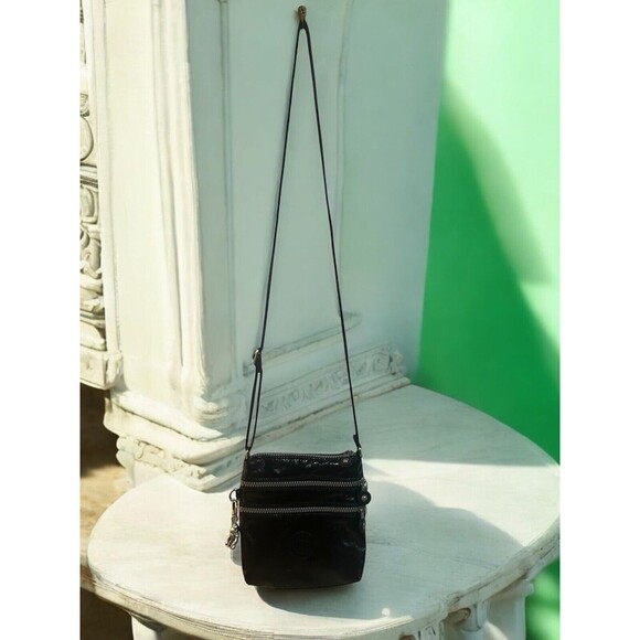 Kipling Keiko Vinyl Crossbody Mini Bag Purse Adjustable Strap Ape Monkey Charm - Picture 1 of 12